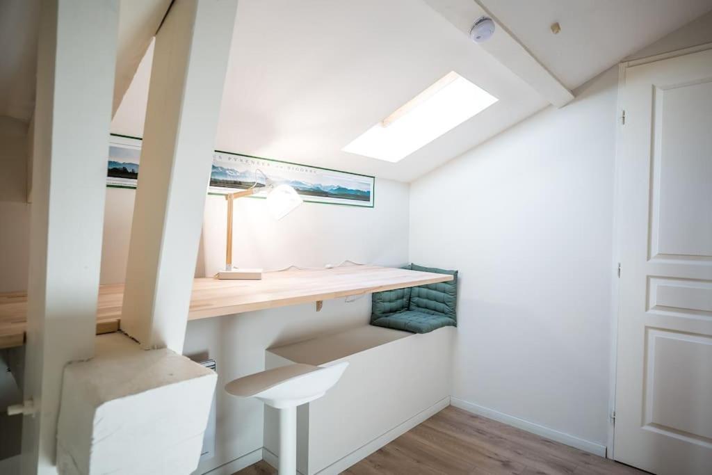 Appt Ambiance Chalet 2Ch Piscine Lagon Apartment Tarbes Ngoại thất bức ảnh