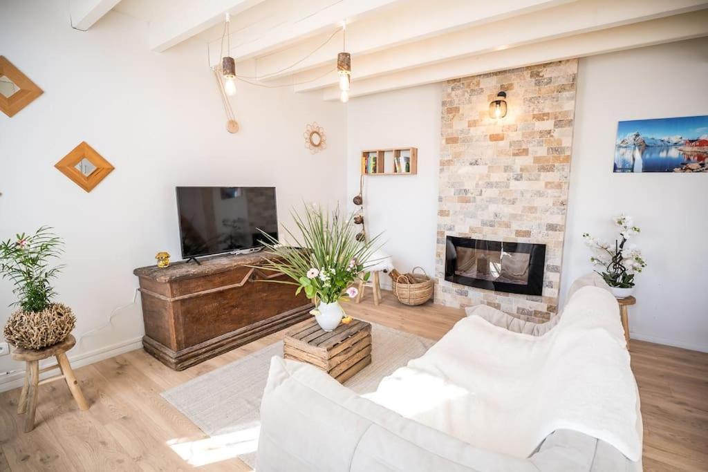 Appt Ambiance Chalet 2Ch Piscine Lagon Apartment Tarbes Ngoại thất bức ảnh